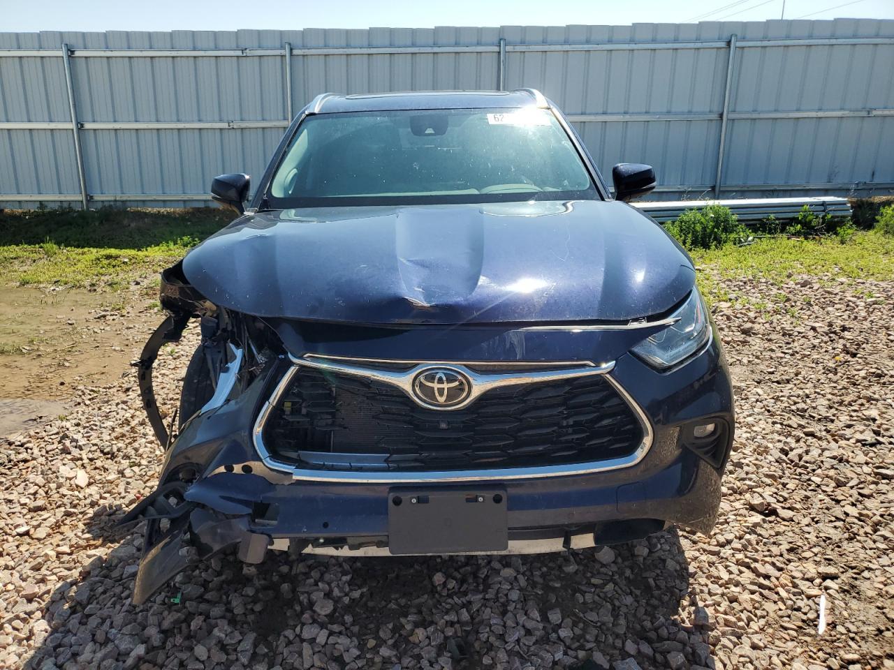 2022 TOYOTA HIGHLANDER