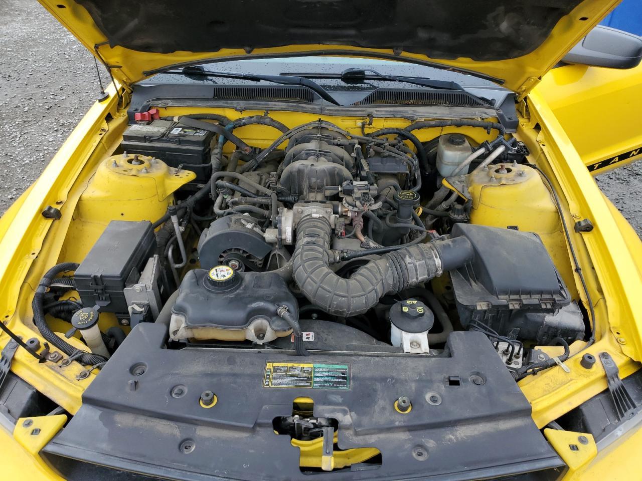 2005 FORD MUSTANG