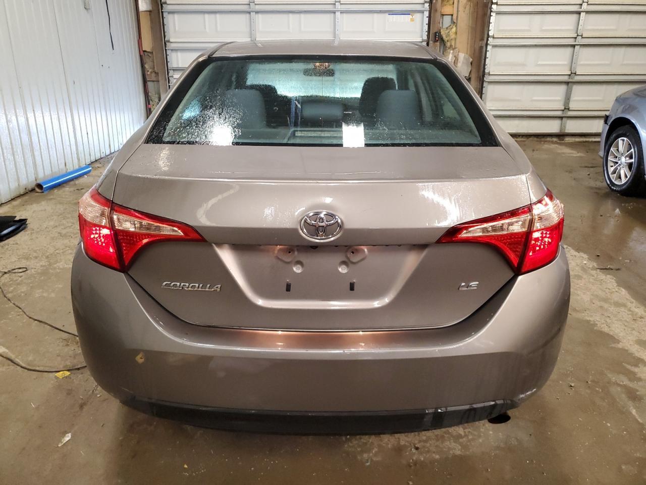 2018 TOYOTA COROLLA