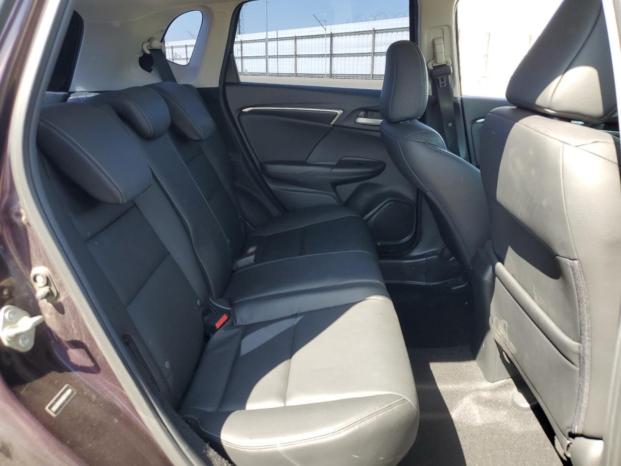2016 HONDA FIT