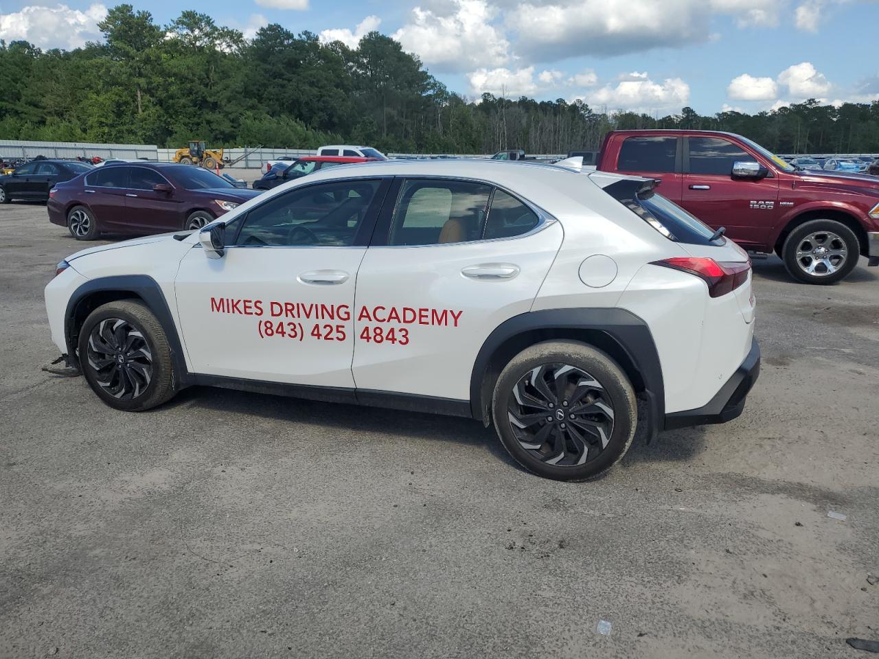 2020 LEXUS UX 200