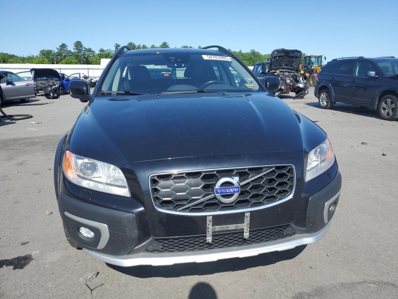 2015 VOLVO XC70