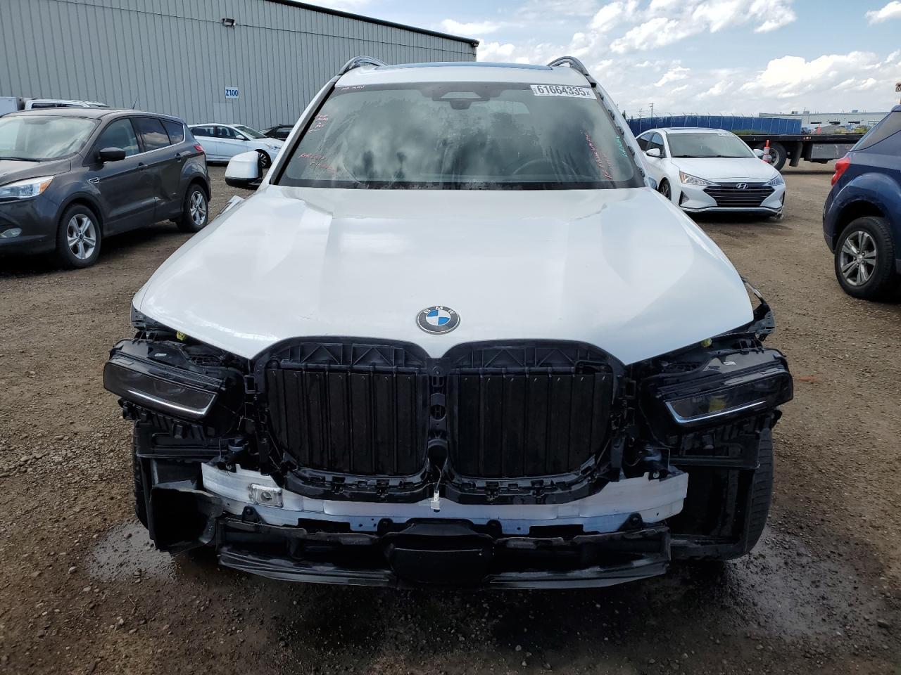 2024 BMW X7