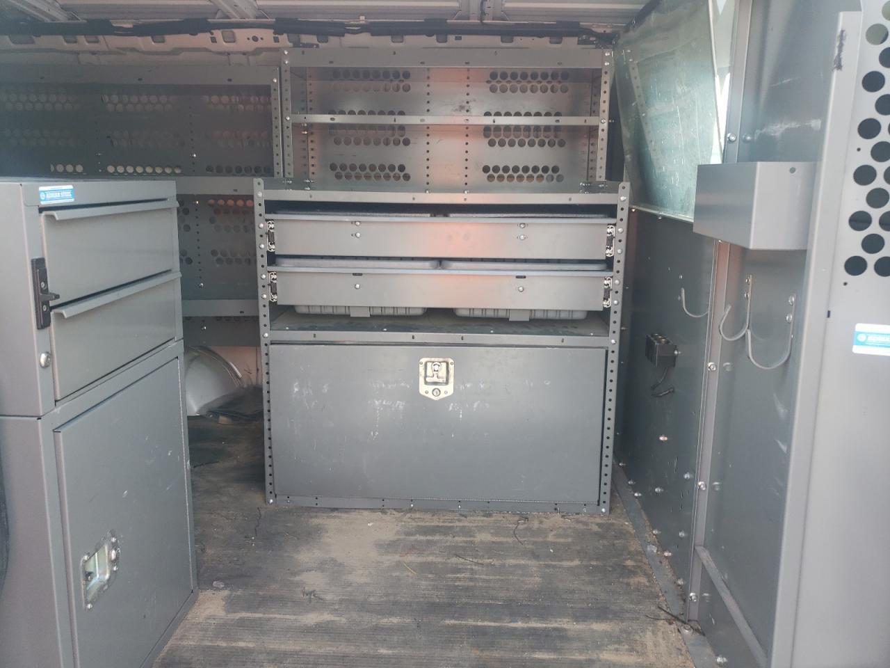 2013 CHEVROLET EXPRESS 2500