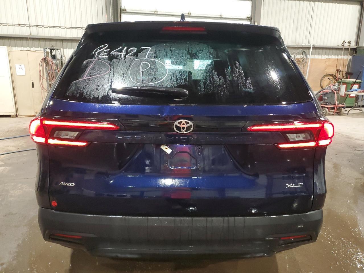 2024 TOYOTA HIGHLANDER
