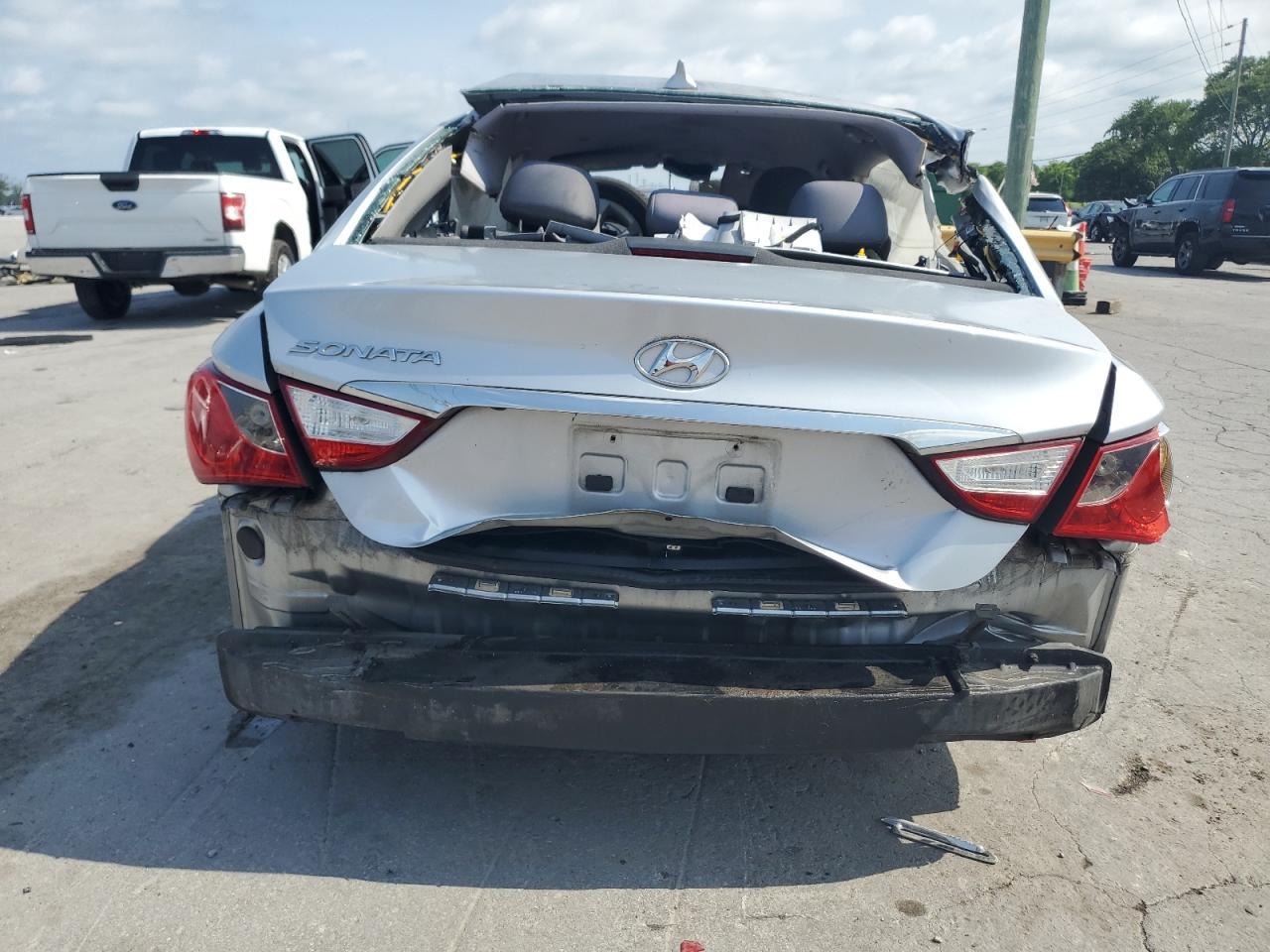 2012 HYUNDAI SONATA
