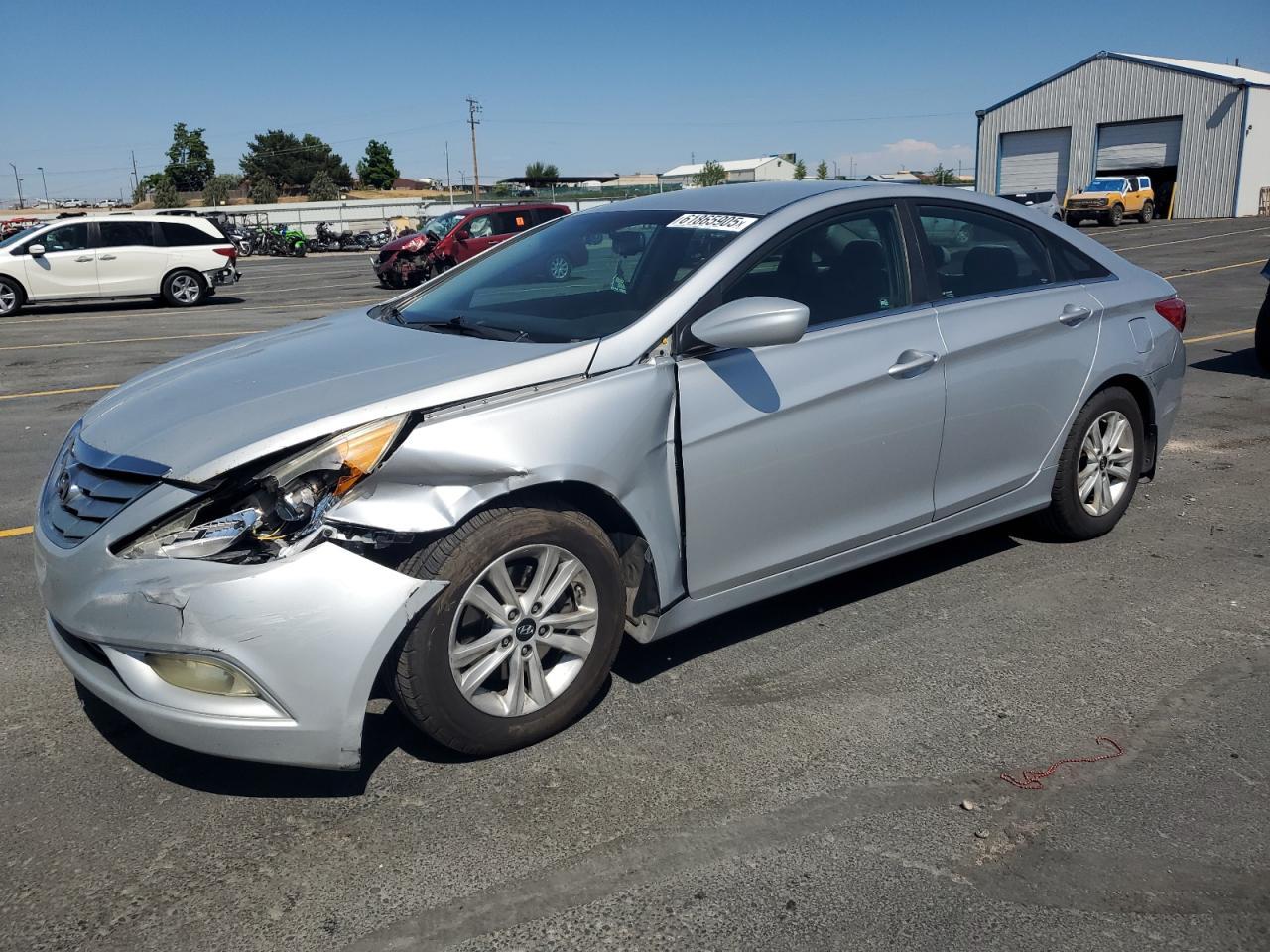 2013 HYUNDAI SONATA