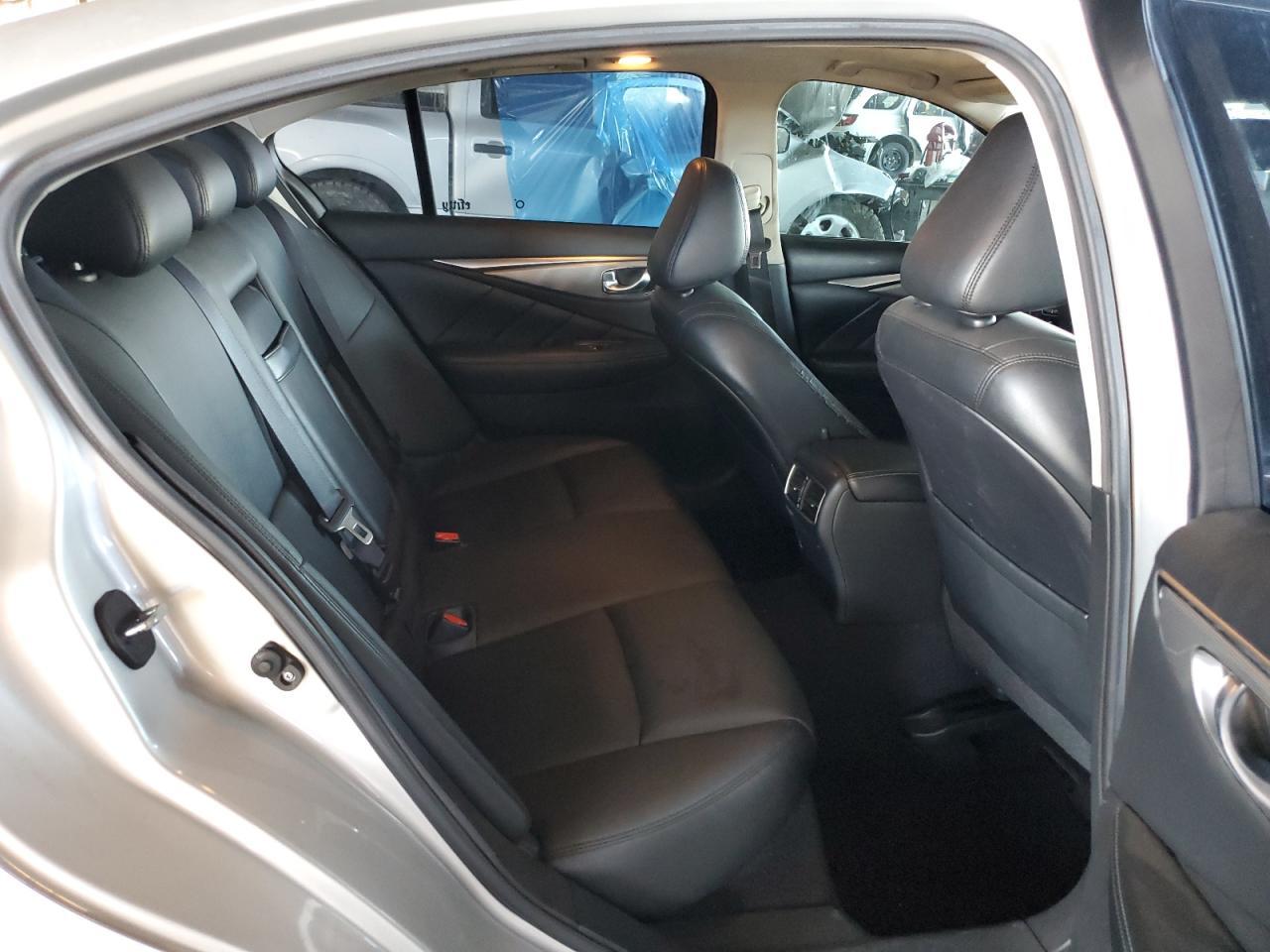 2017 INFINITI Q50