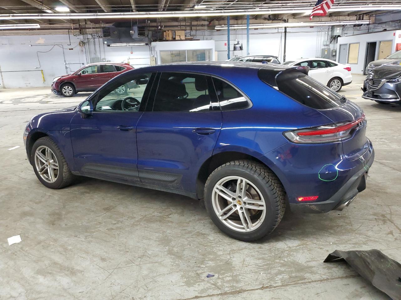 2024 PORSCHE Macan