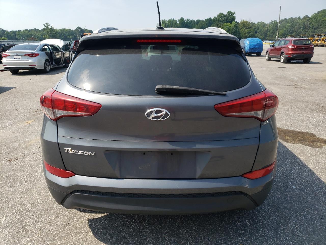 2016 HYUNDAI TUCSON