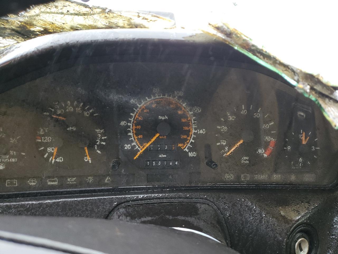 1991 MERCEDES-BENZ 300