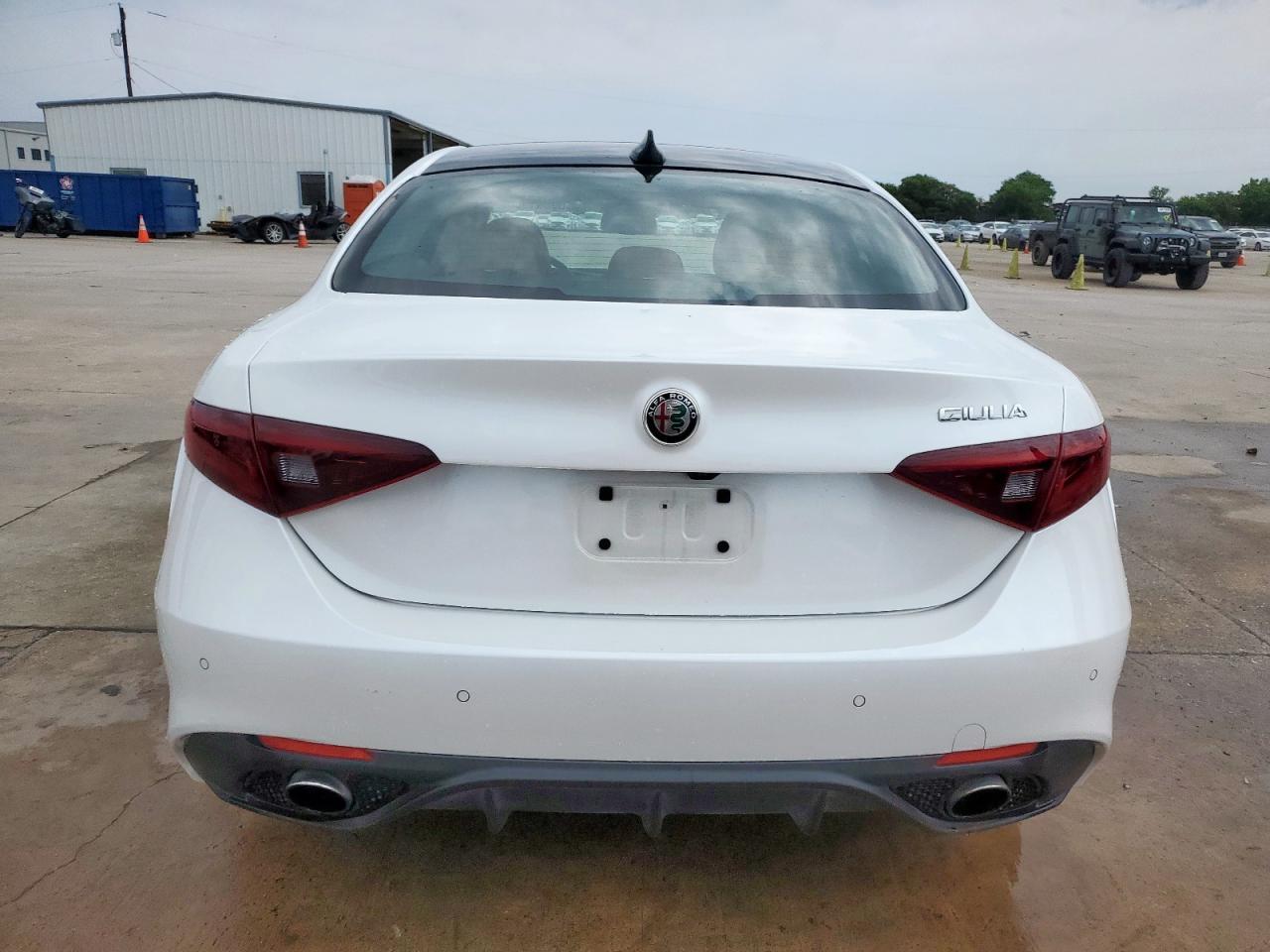 2018 ALFA ROMEO Giulia