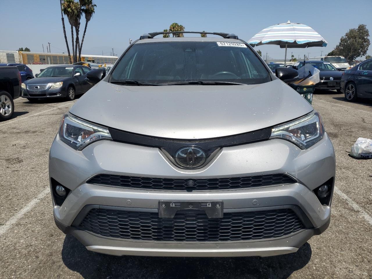 2016 TOYOTA RAV4
