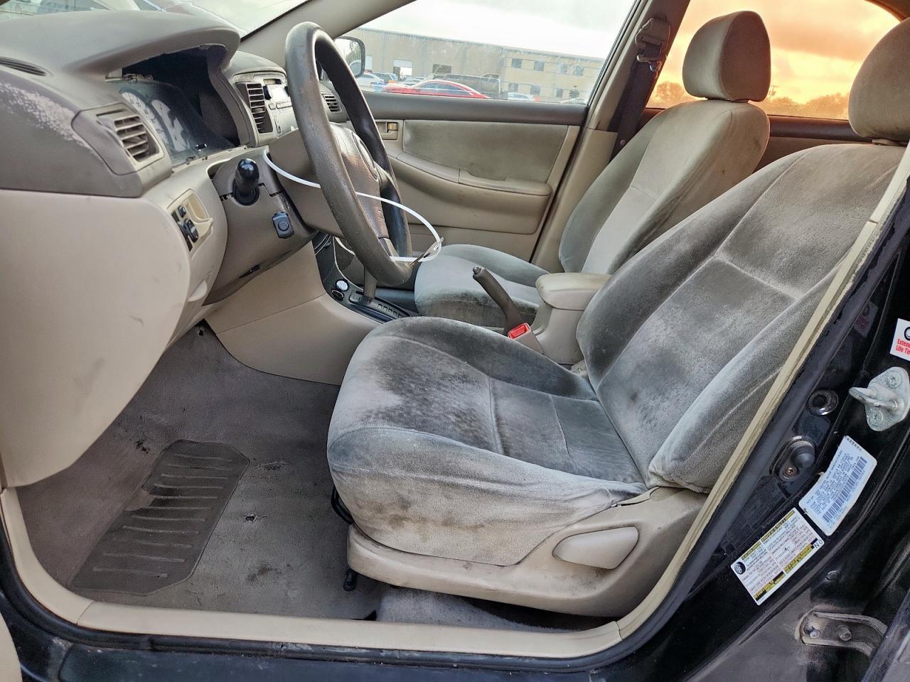 2004 TOYOTA COROLLA