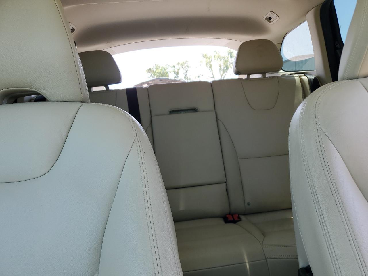 2013 VOLVO XC60