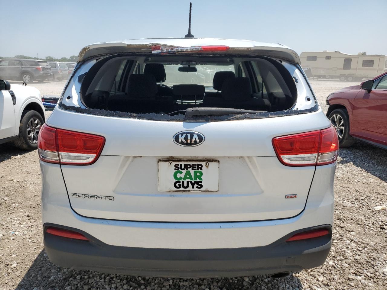 2016 KIA SORENTO
