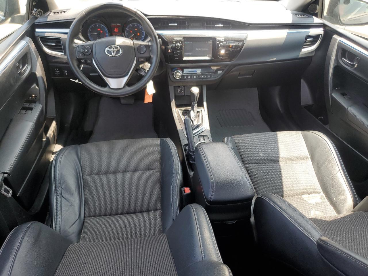 2015 TOYOTA COROLLA
