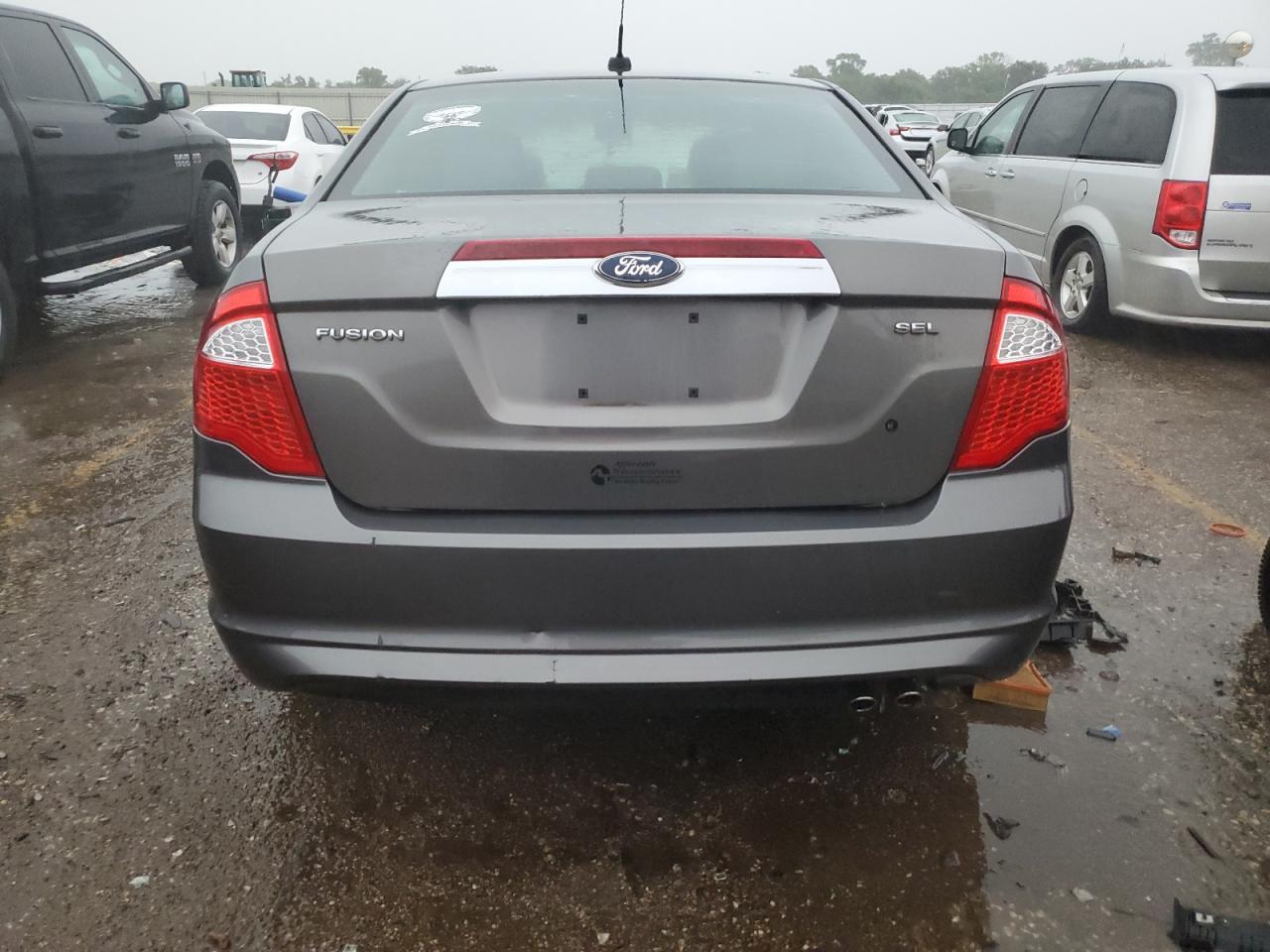 2011 FORD FUSION