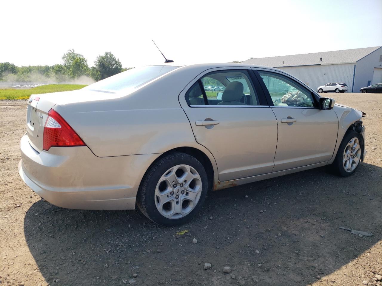 2010 FORD FUSION
