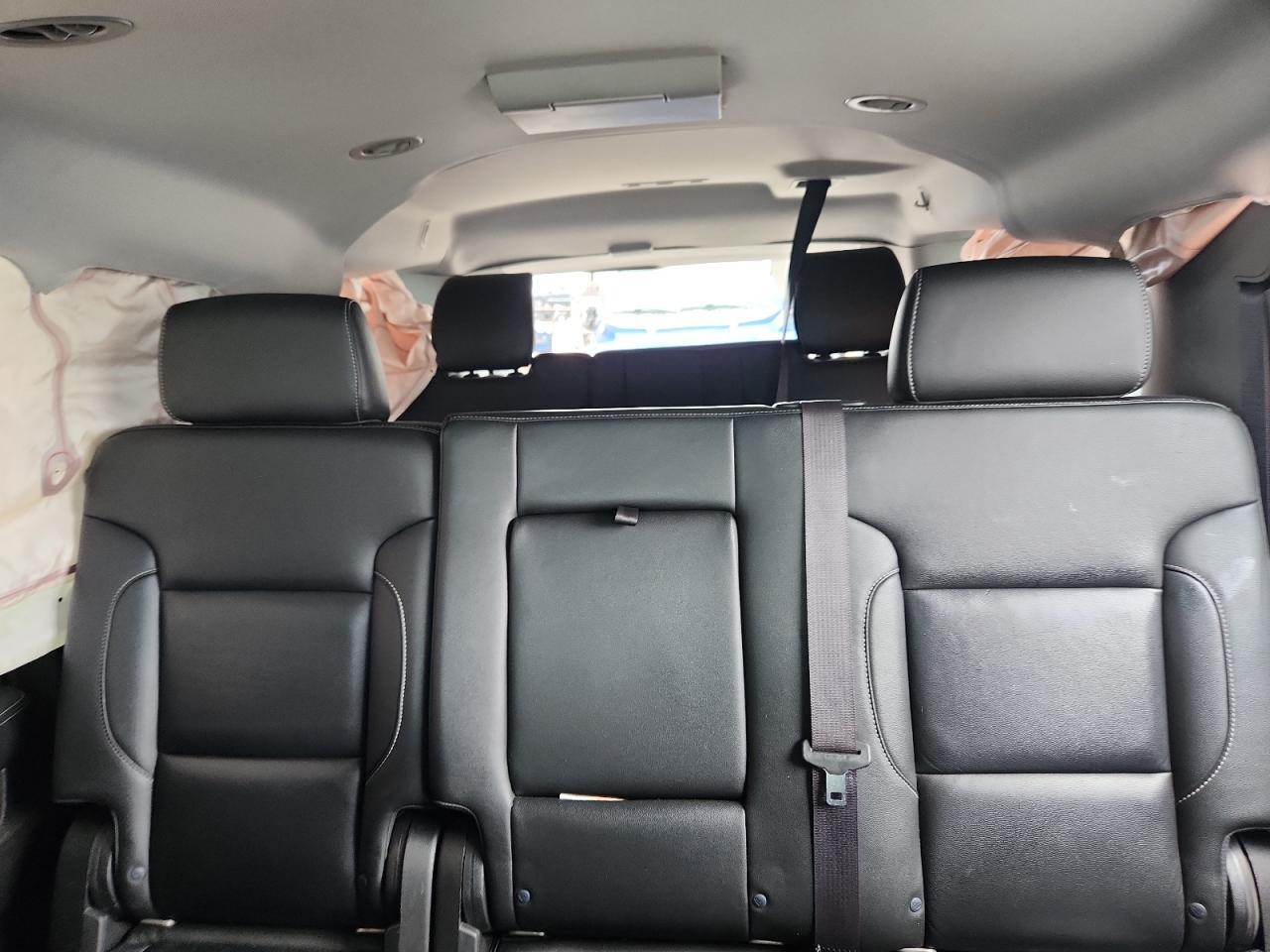 2016 CHEVROLET Suburban