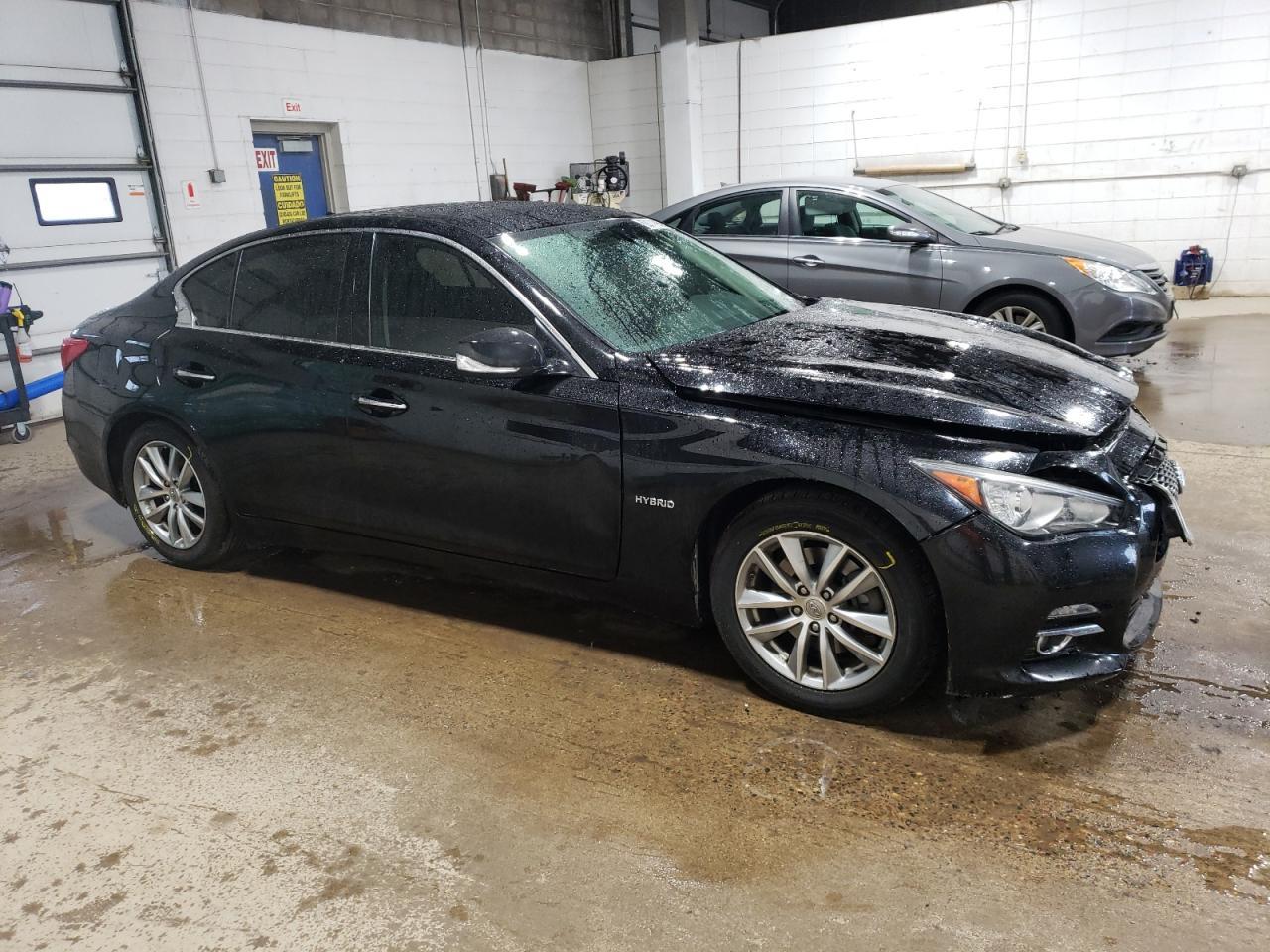 2014 INFINITI Q50