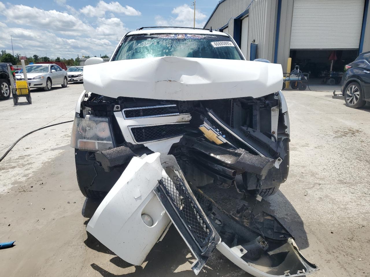 2011 CHEVROLET Tahoe