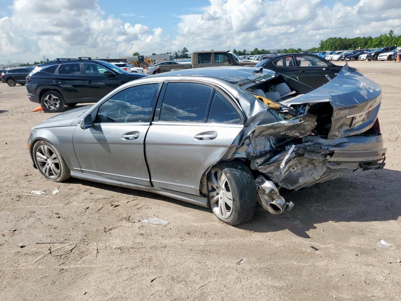 2011 MERCEDES-BENZ C-CLASS