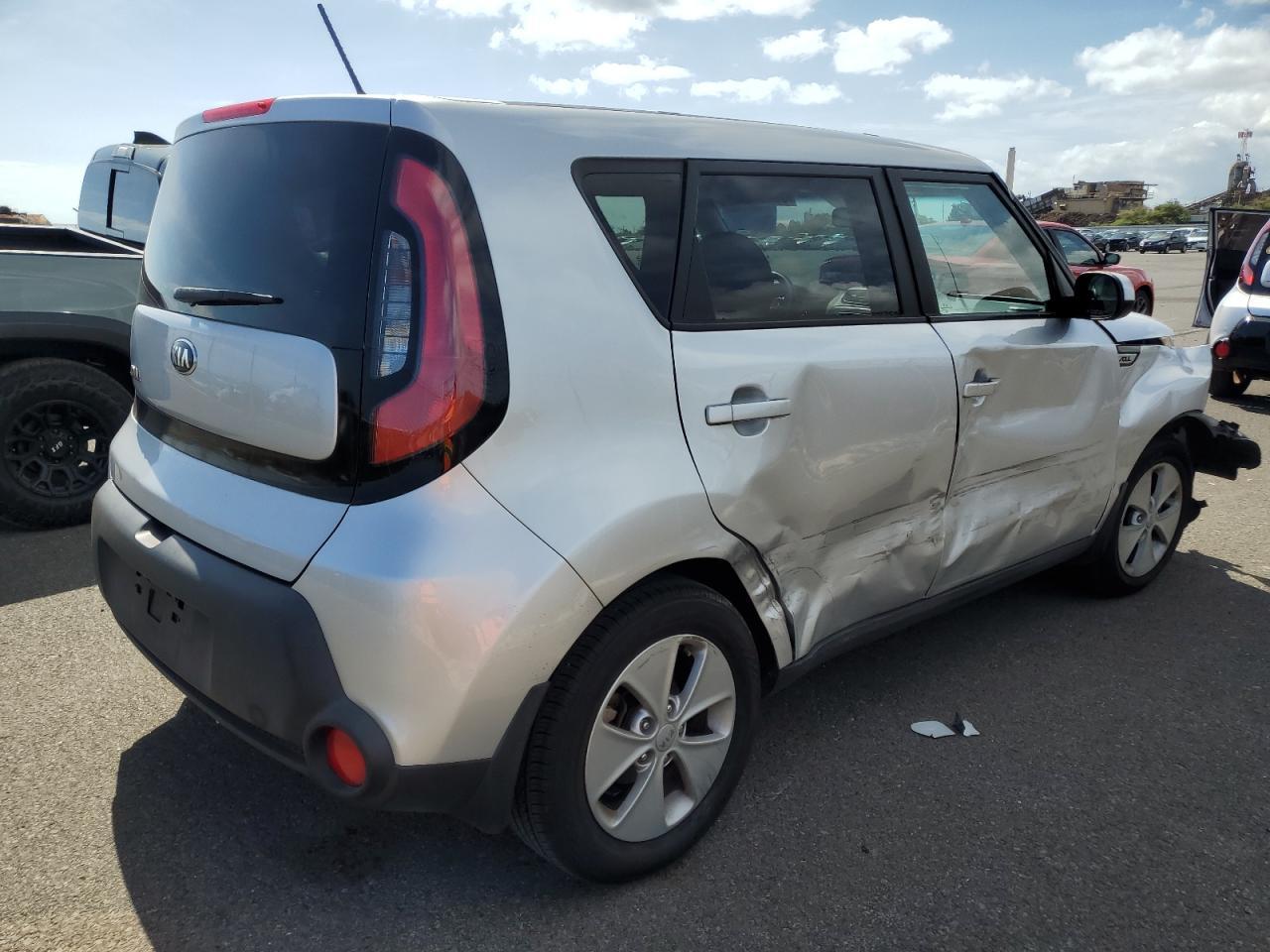2015 KIA SOUL