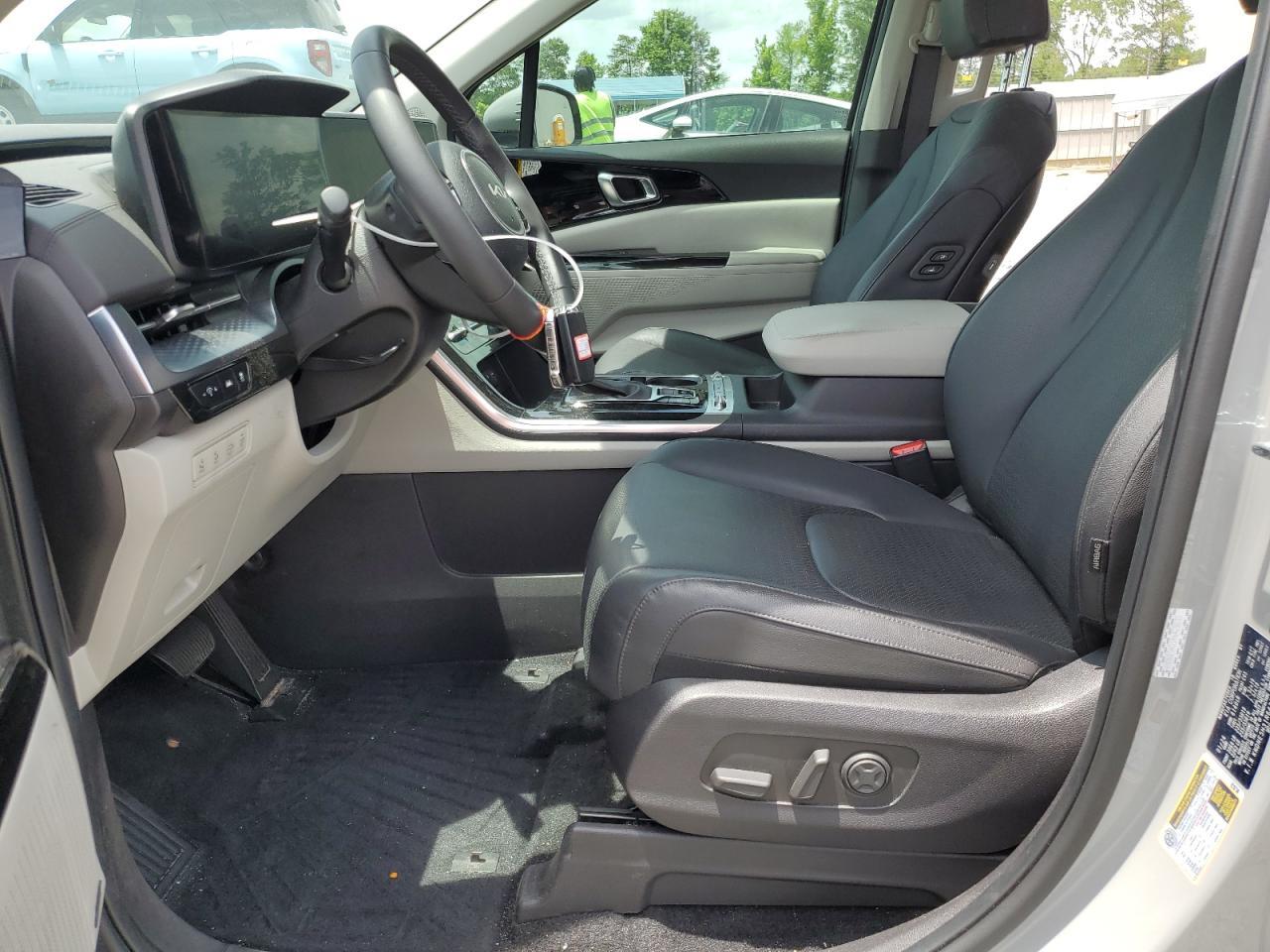 2024 KIA Carnival