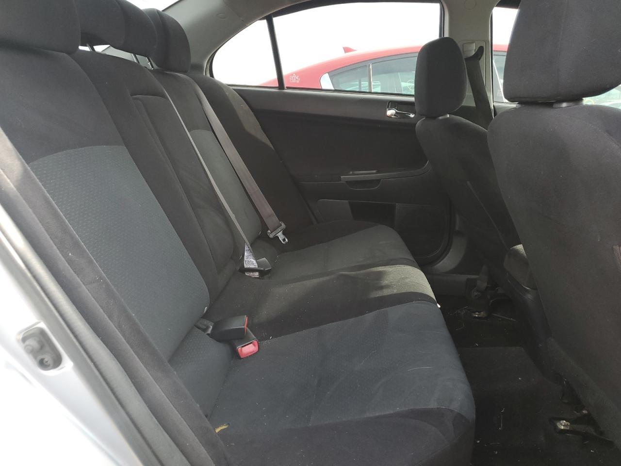 2011 MITSUBISHI LANCER