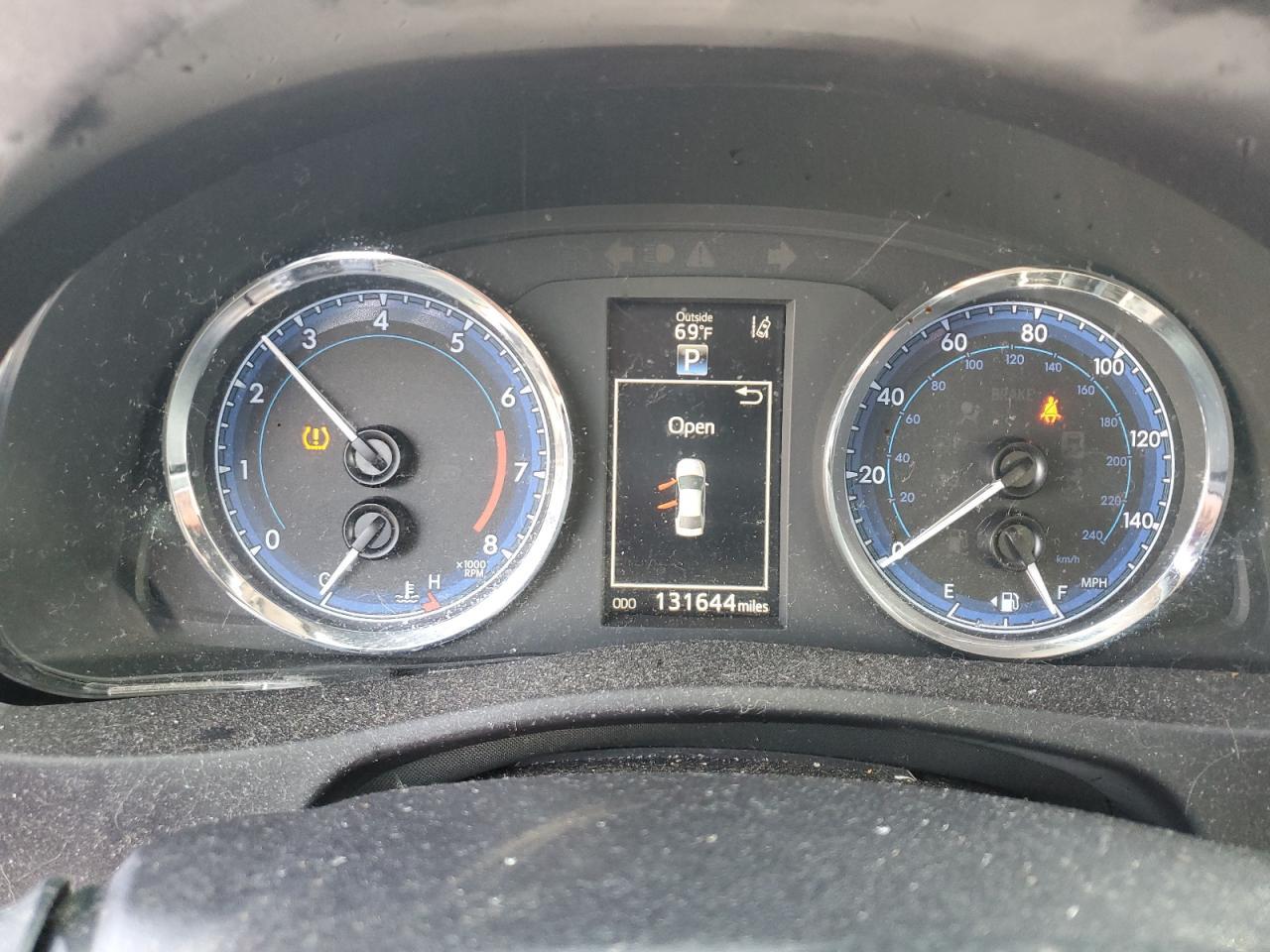 2018 TOYOTA COROLLA