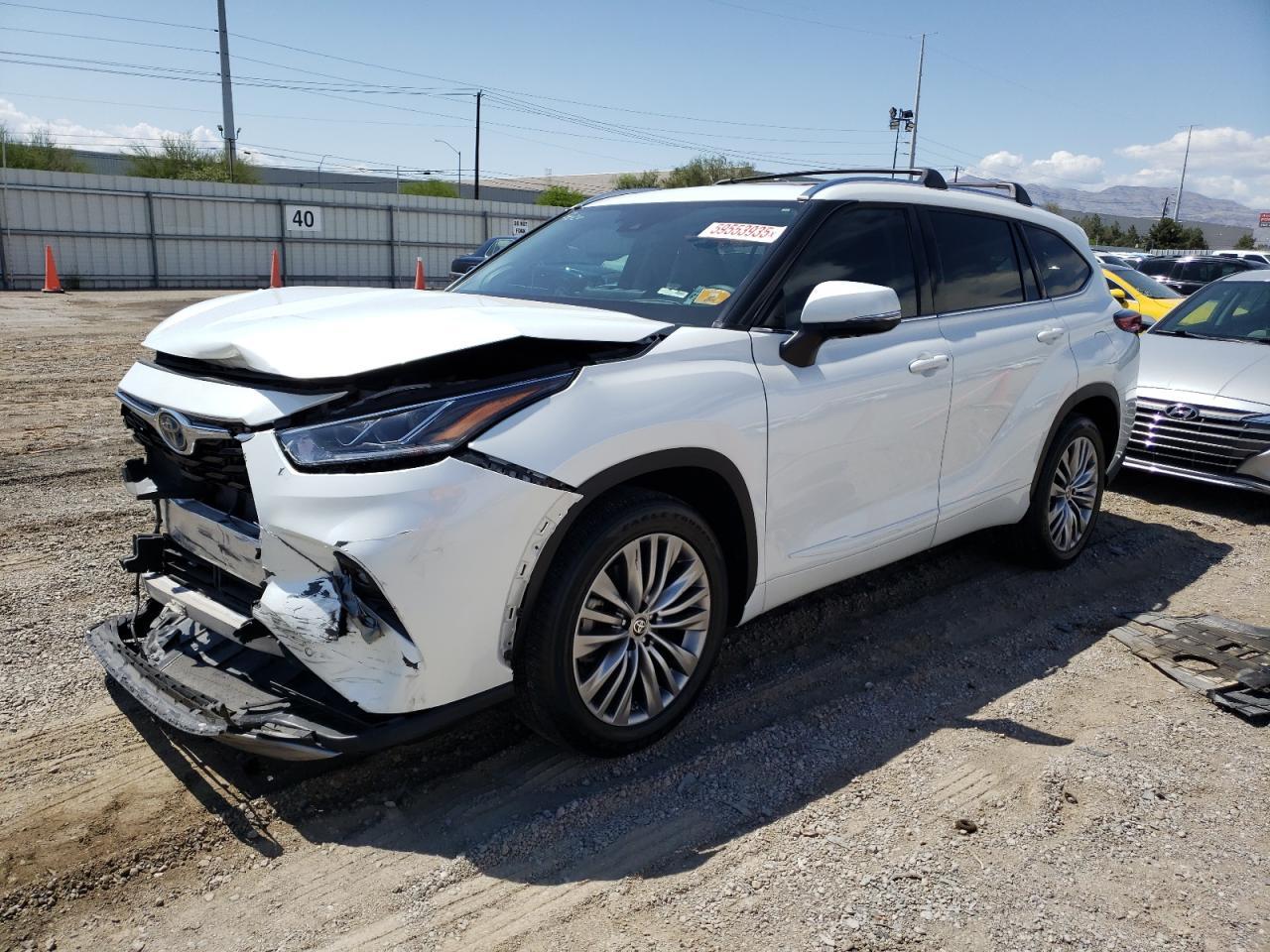 2022 TOYOTA HIGHLANDER