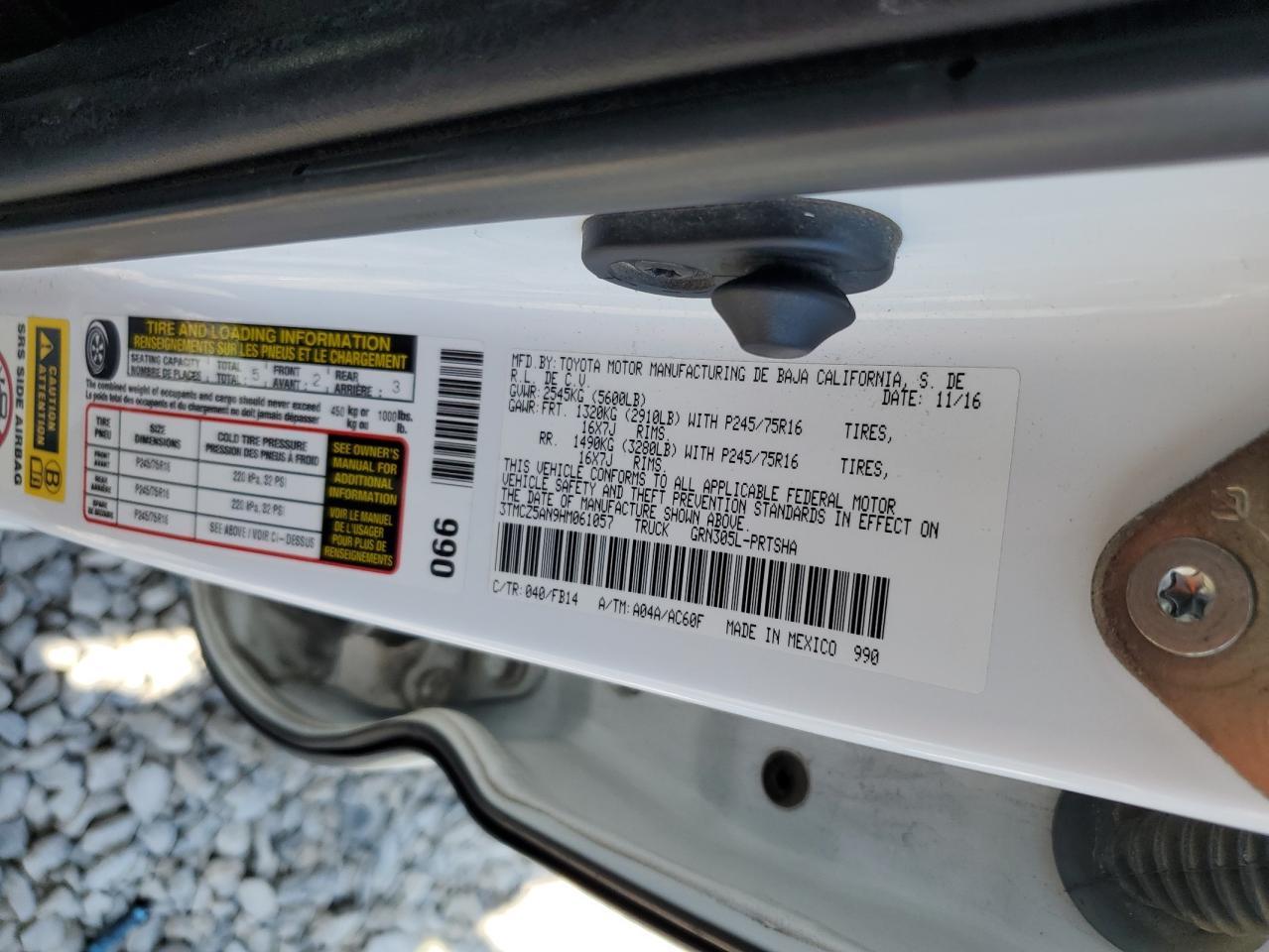 2017 TOYOTA TACOMA