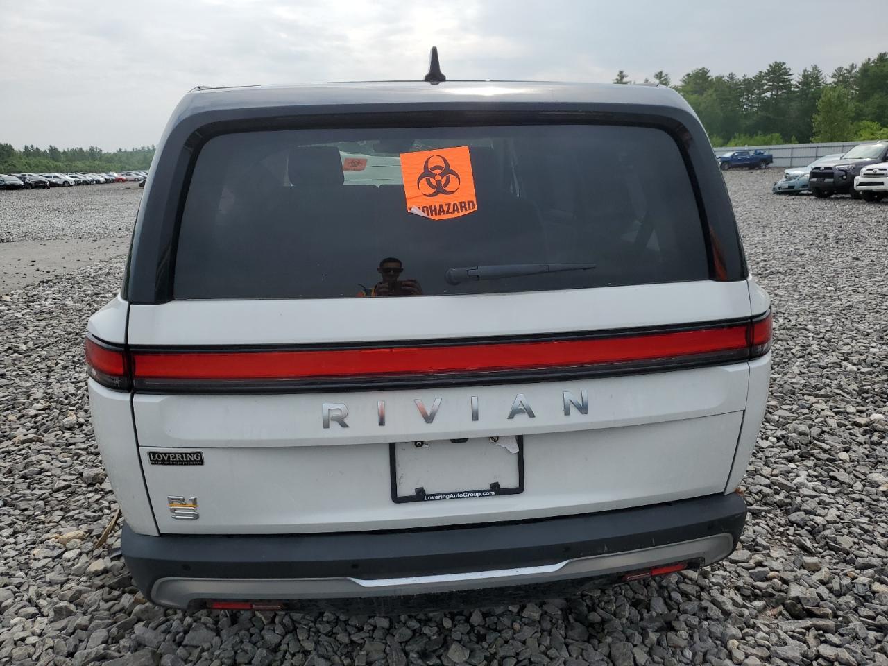 2023 RIVIAN R1s