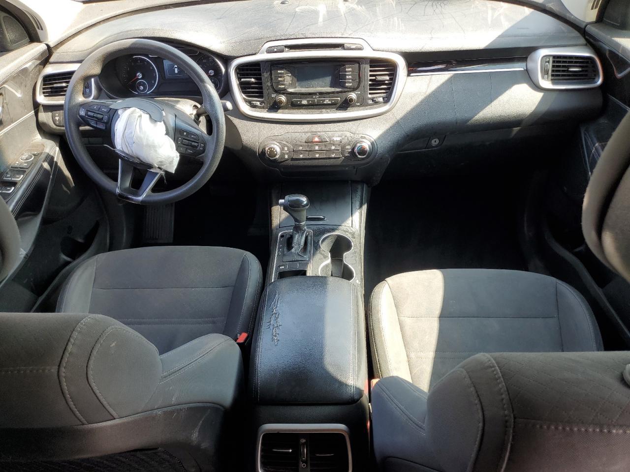 2016 KIA SORENTO