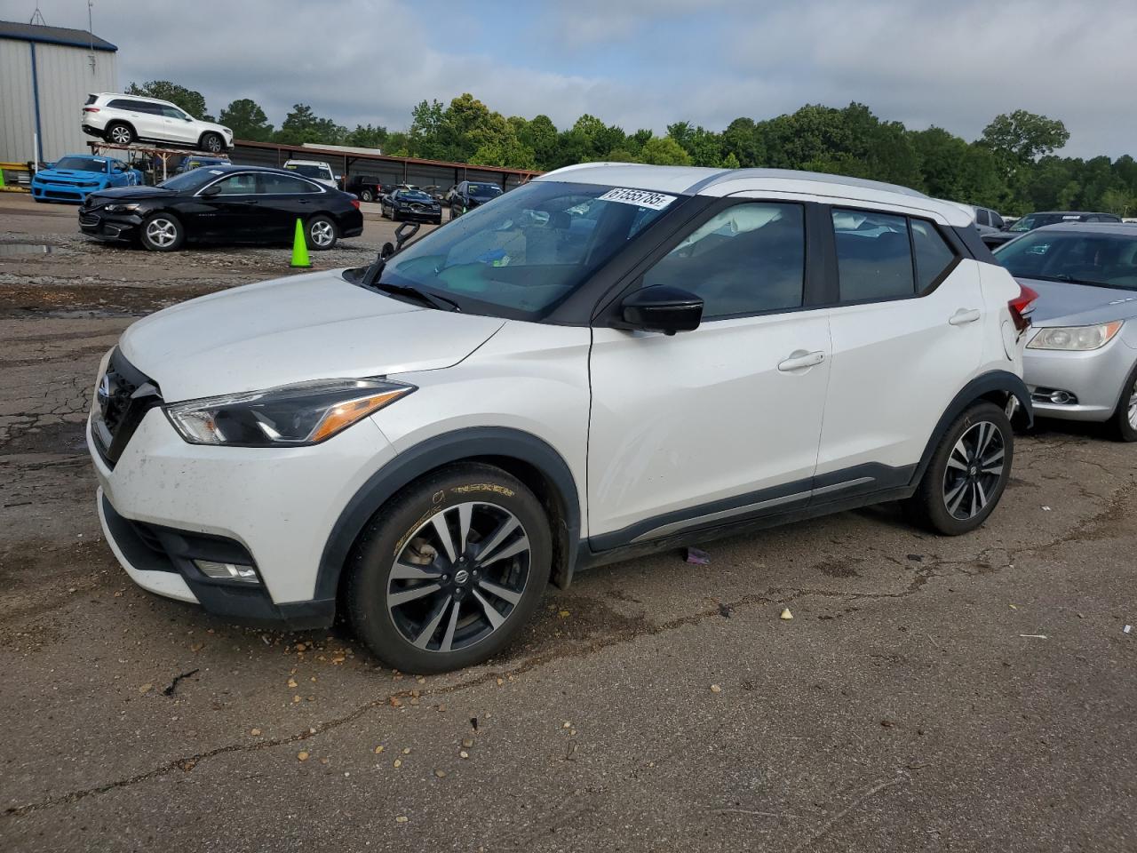 2019 NISSAN KICKS
