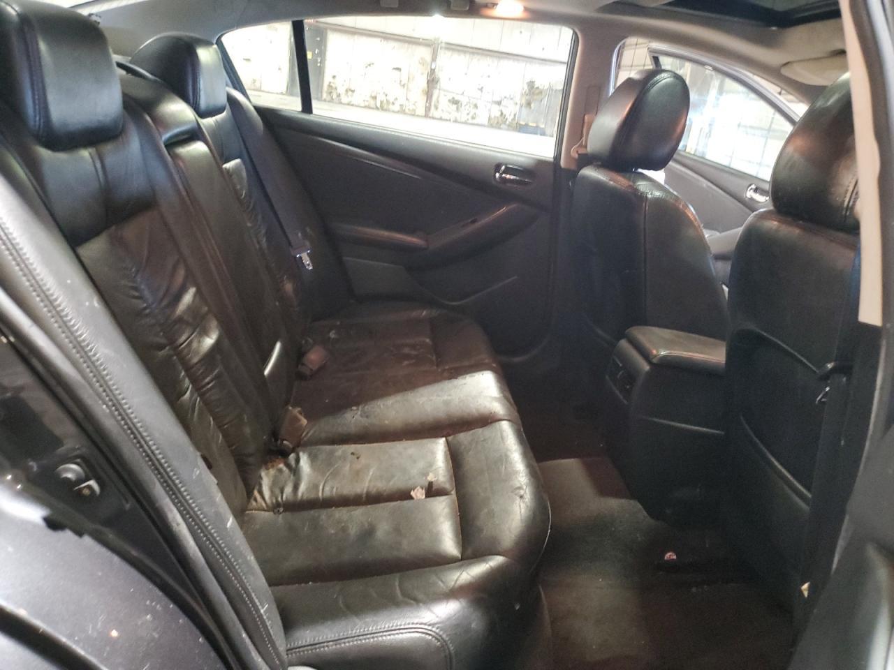 2010 NISSAN ALTIMA