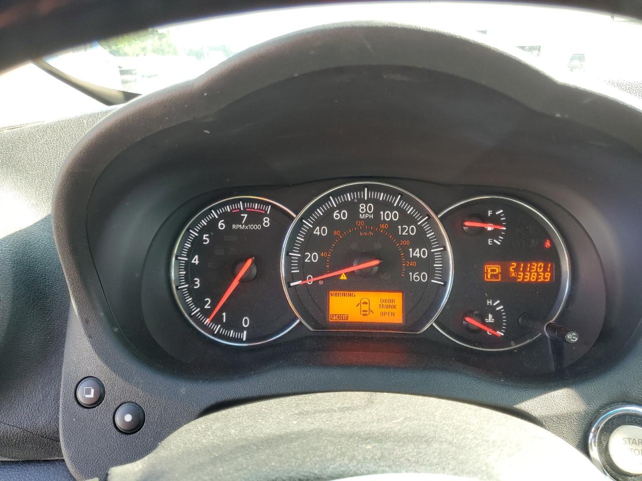 2010 NISSAN Maxima