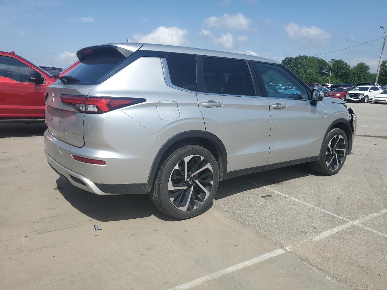 2022 MITSUBISHI outlander