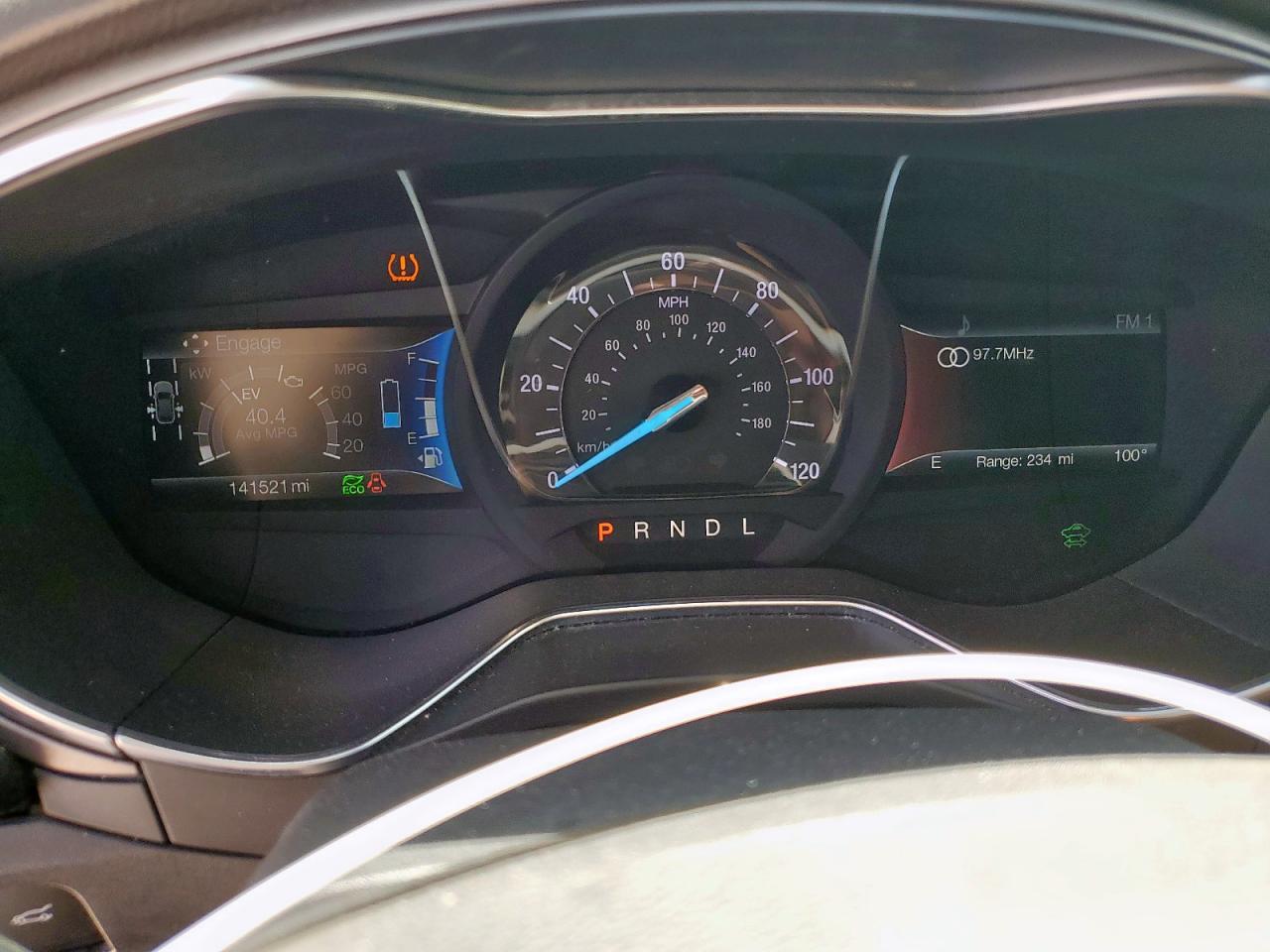 2017 FORD FUSION
