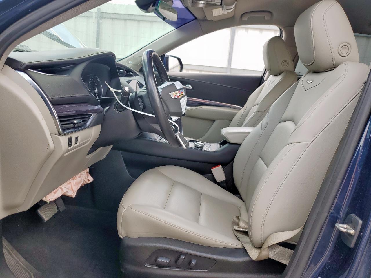 2021 CADILLAC XT4