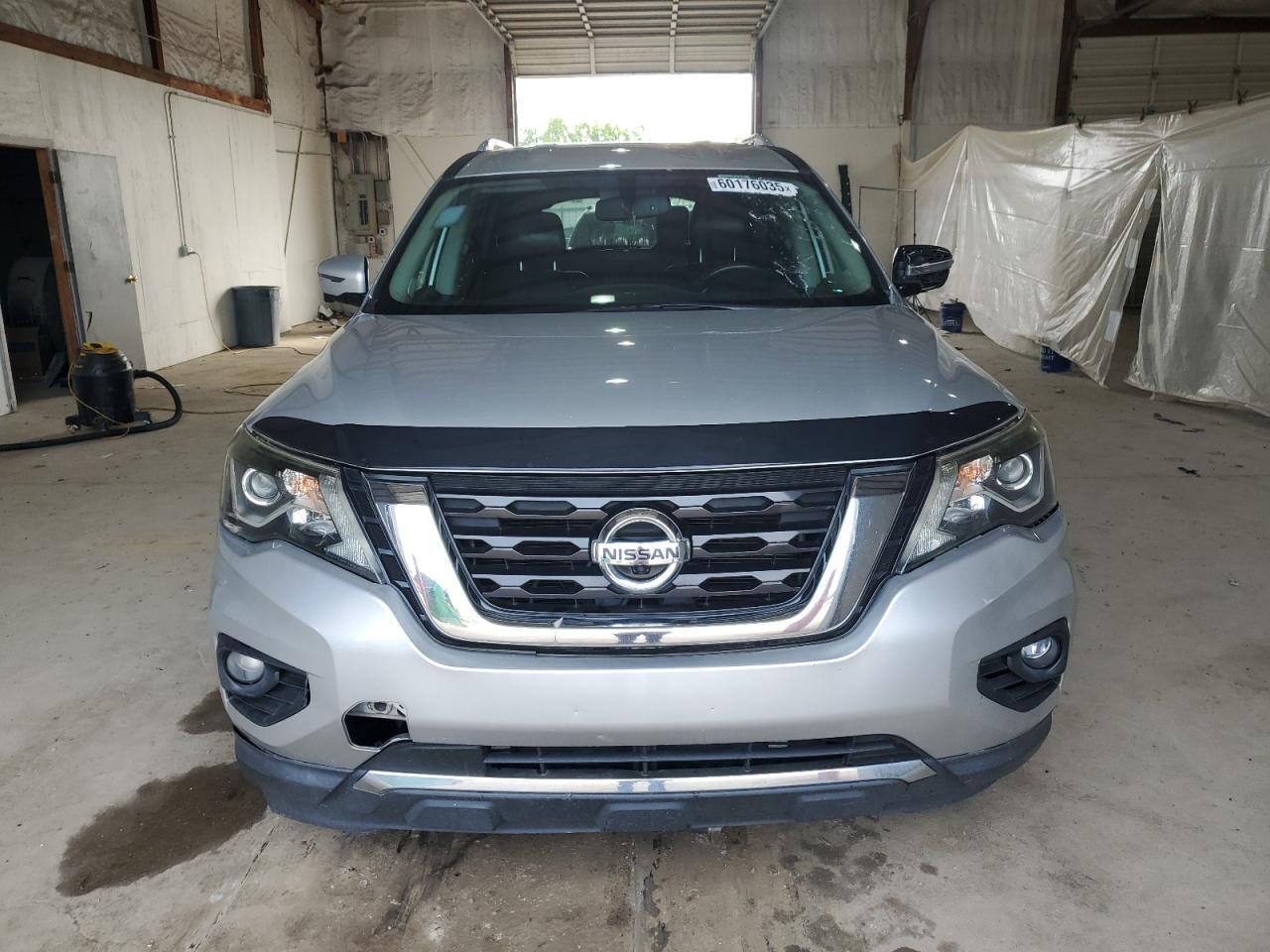 2017 NISSAN PATHFINDER