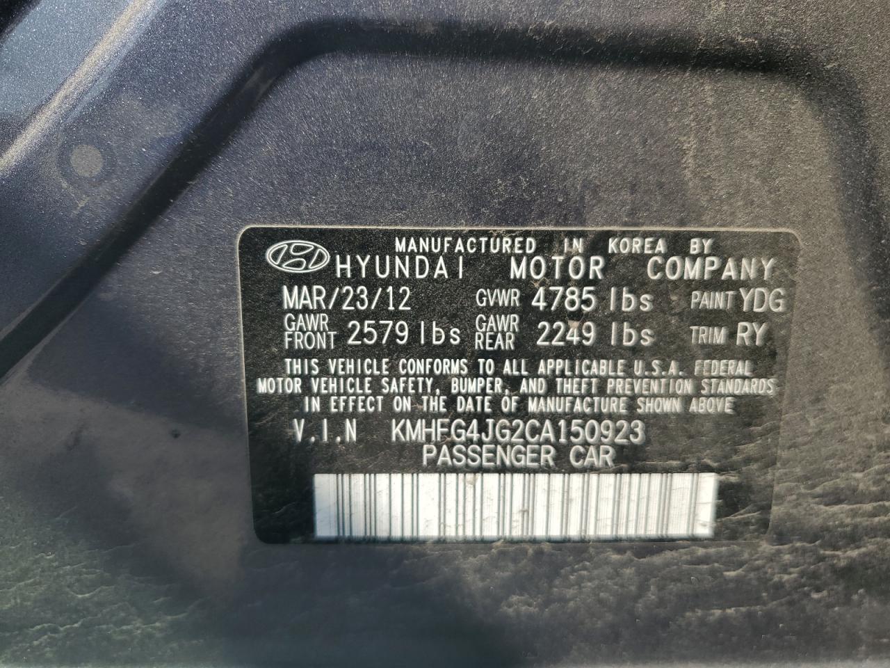 2012 HYUNDAI Azera