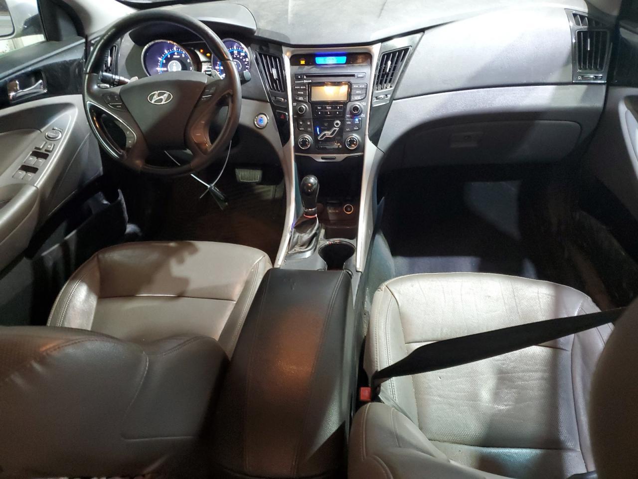 2012 HYUNDAI SONATA