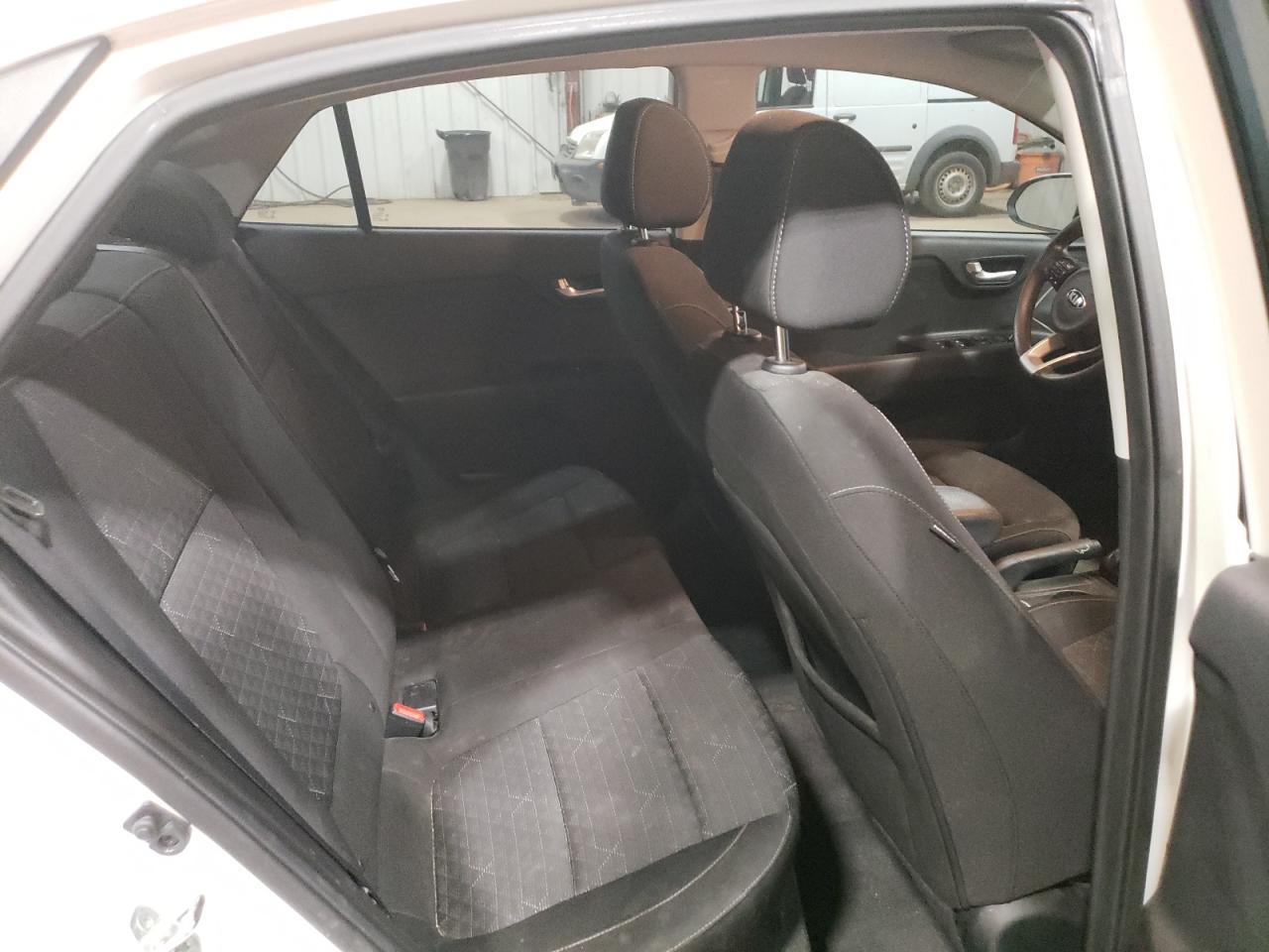 2021 KIA RIO