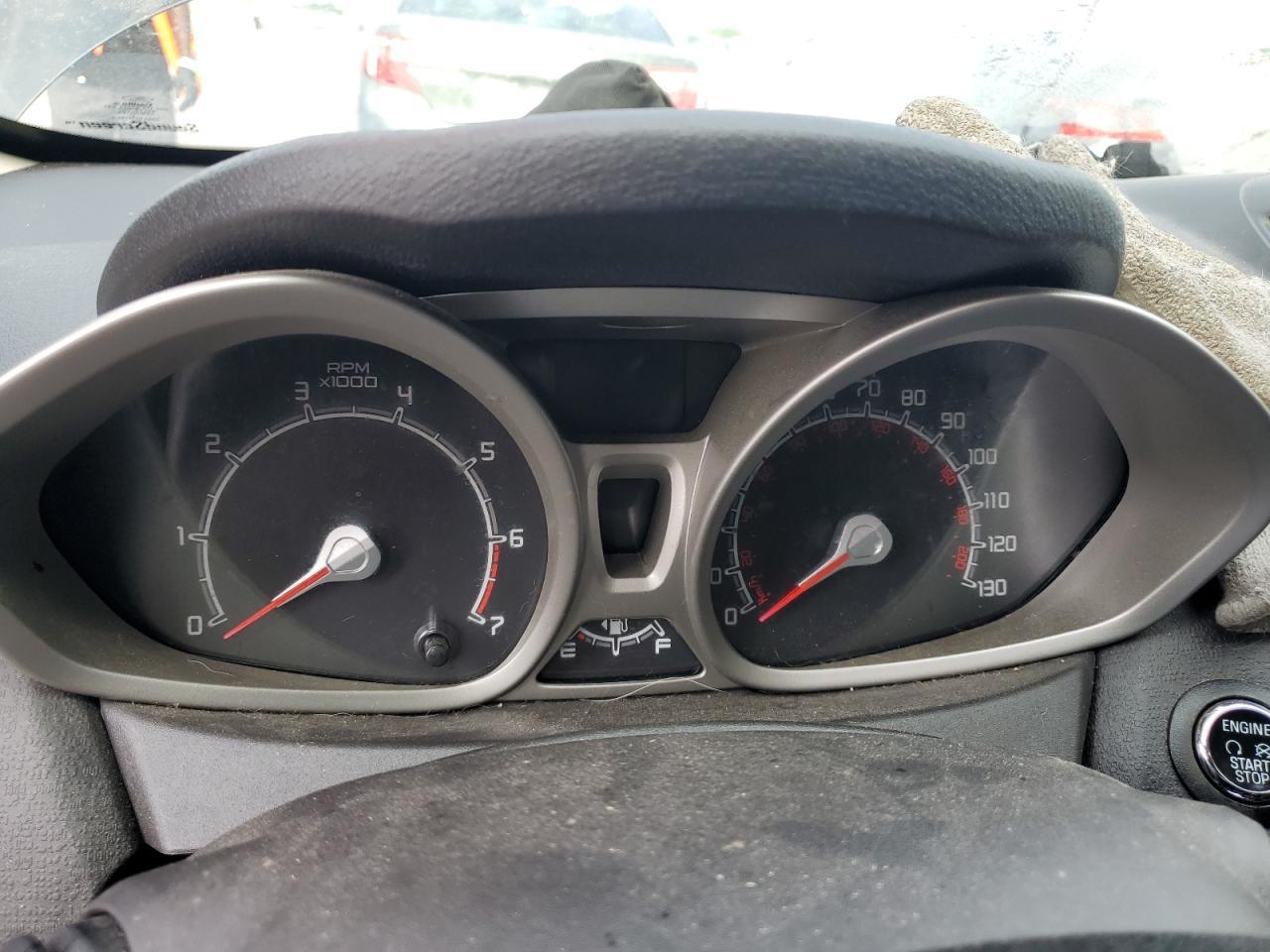 2012 FORD Fiesta