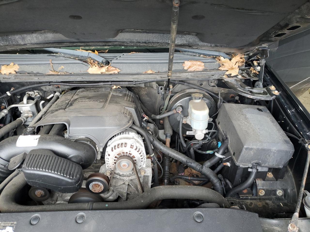 2011 CHEVROLET Suburban