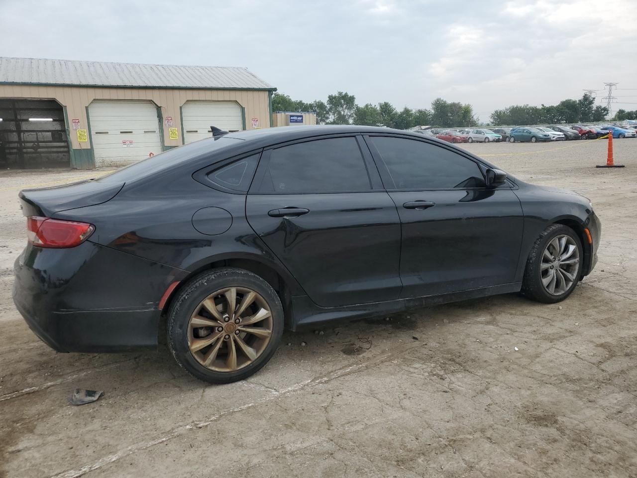 2015 CHRYSLER 200