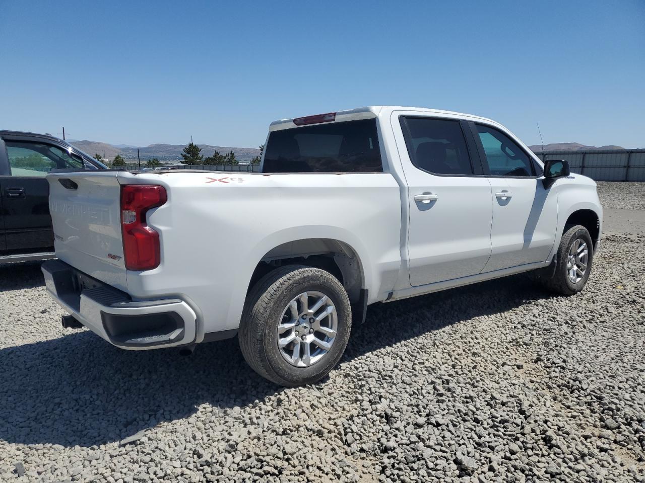2023 CHEVROLET Silverado