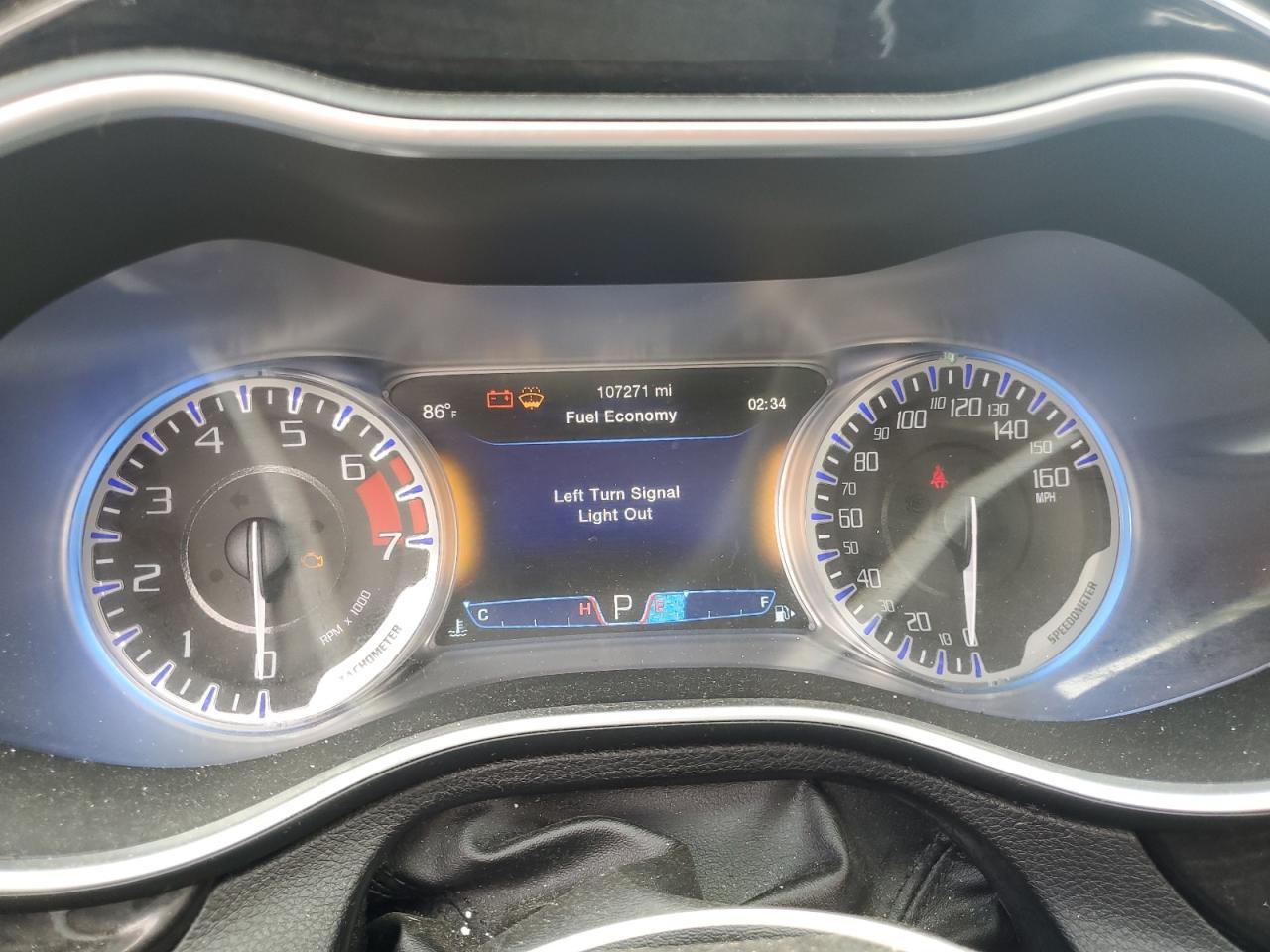 2015 CHRYSLER 200